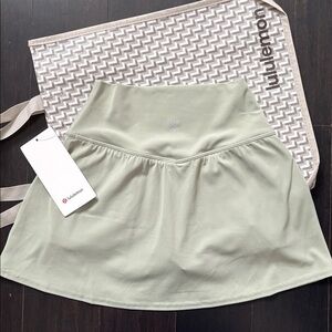 LULULEMON ALIGN HIGH RISE SKIRT IN FOG GREEN SZ 6 NWT